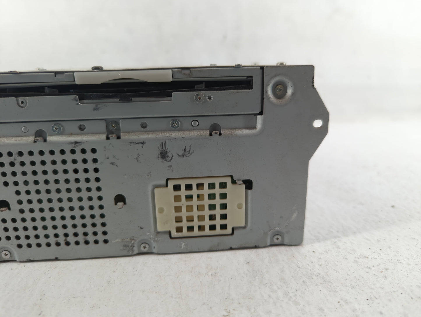 2011-2011 Infiniti G37 Am Fm Cd Player Radio Receiver - Oemusedautoparts1.com