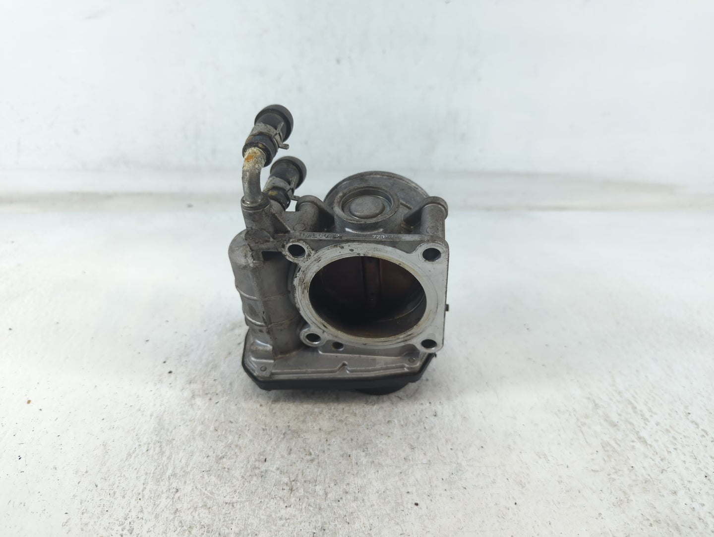 2008-2013 Infiniti G37 Throttle Body P/N:TZ01H RME60-21 Fits OEM Used Auto Parts - Oemusedautoparts1.com