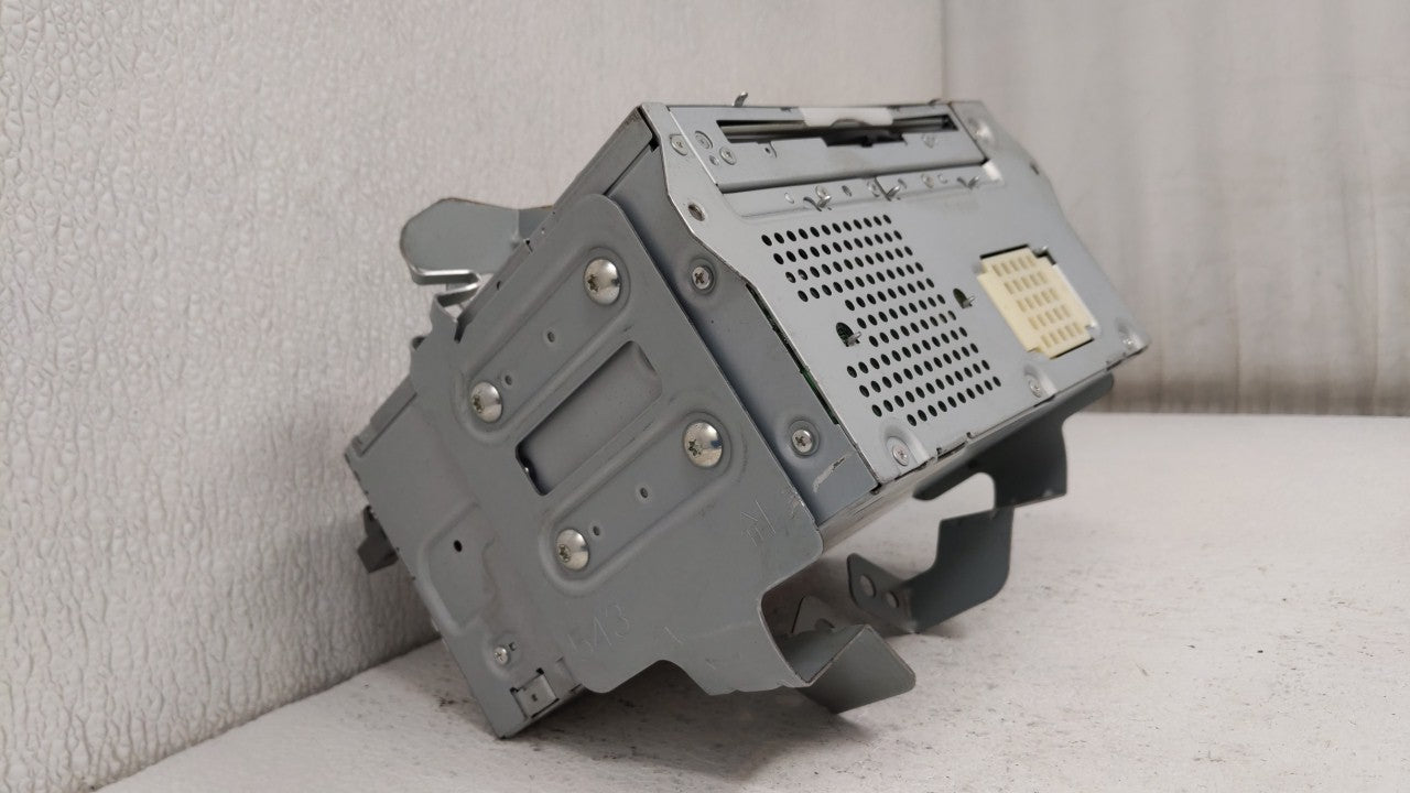 2011-2013 Infiniti M37 Radio AM FM Cd Player Receiver Replacement P/N:25915 3LZ1B 2591A 1MA5C Fits OEM Used Auto Parts - Oem