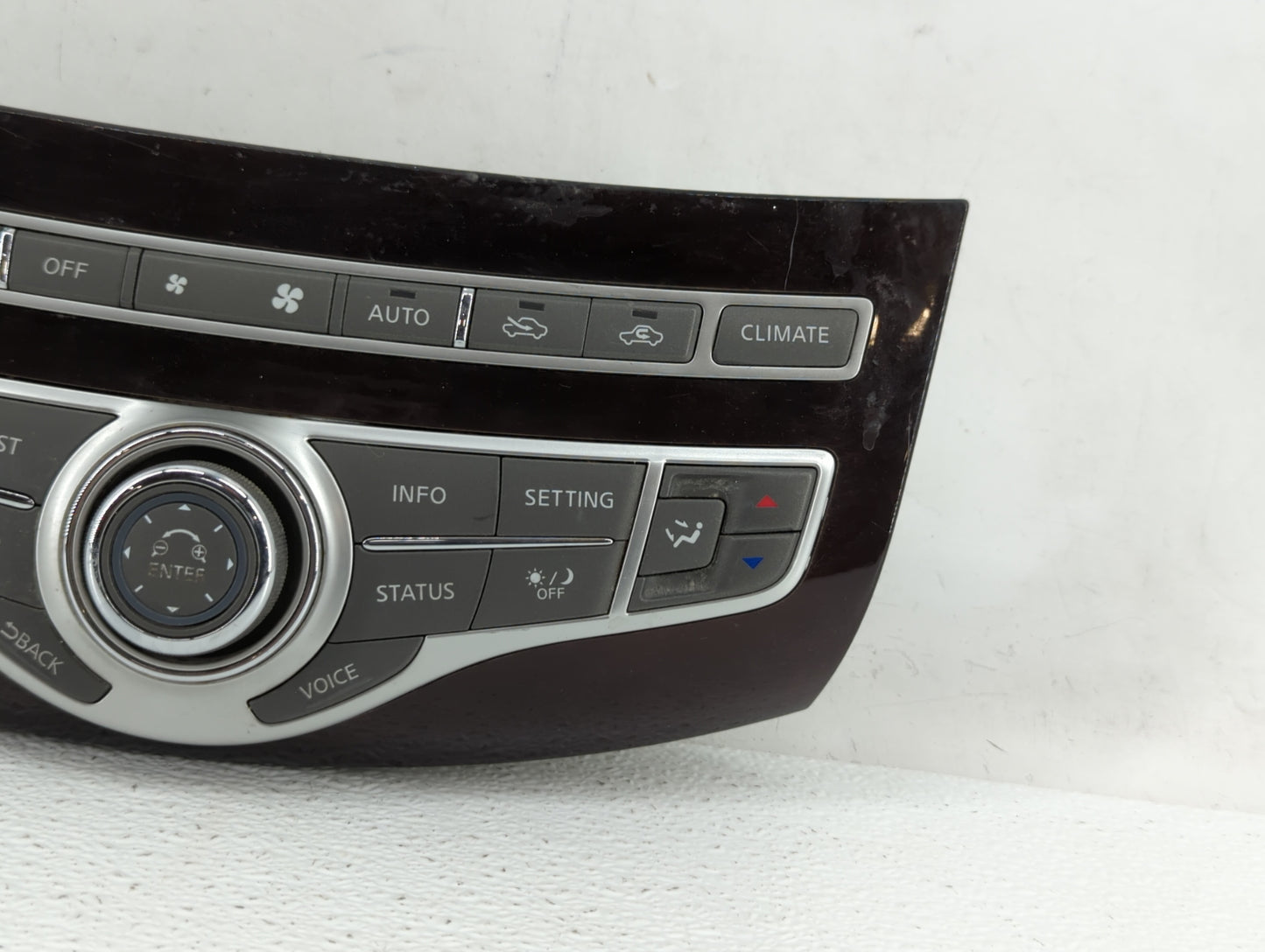 2011-2013 Infiniti M37 Radio Control Panel - Oemusedautoparts1.com