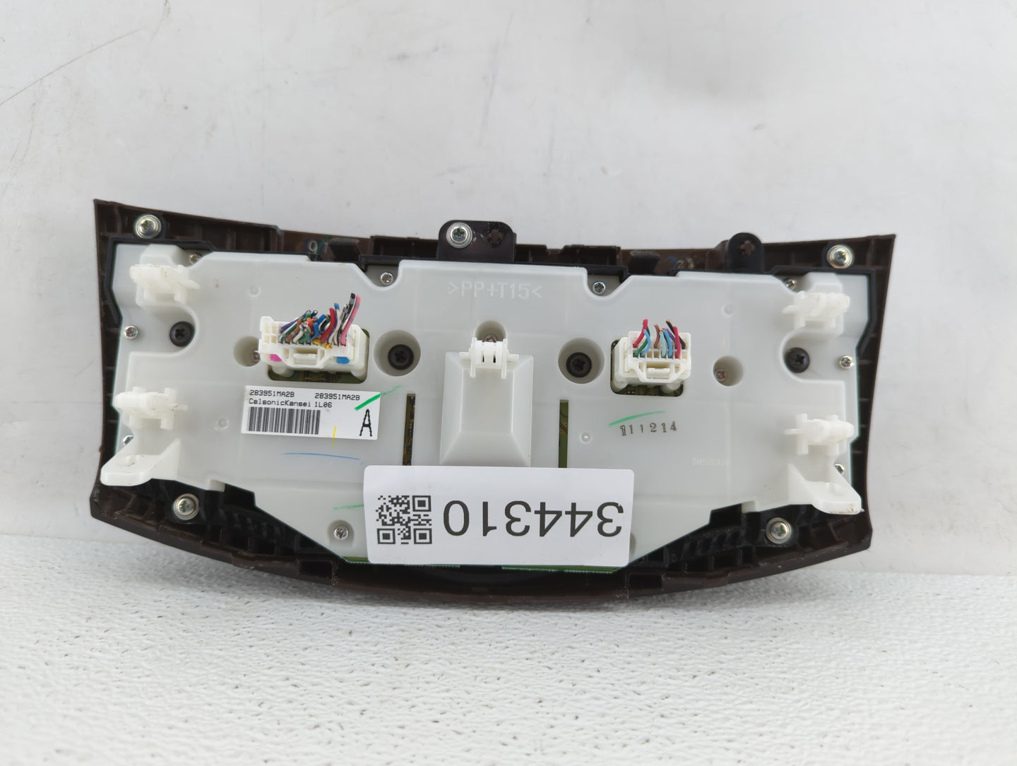 2011-2013 Infiniti M37 Radio Control Panel - Oemusedautoparts1.com