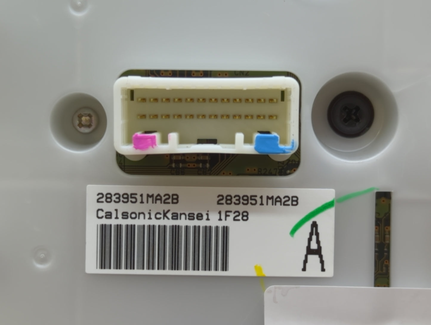 2011-2013 Infiniti M37 Radio Control Panel - Oemusedautoparts1.com