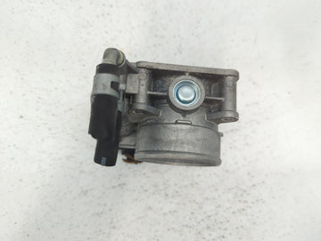 2011-2013 Infiniti M37 Throttle Body P/N:526-01 526-02 Fits OEM Used Auto Parts