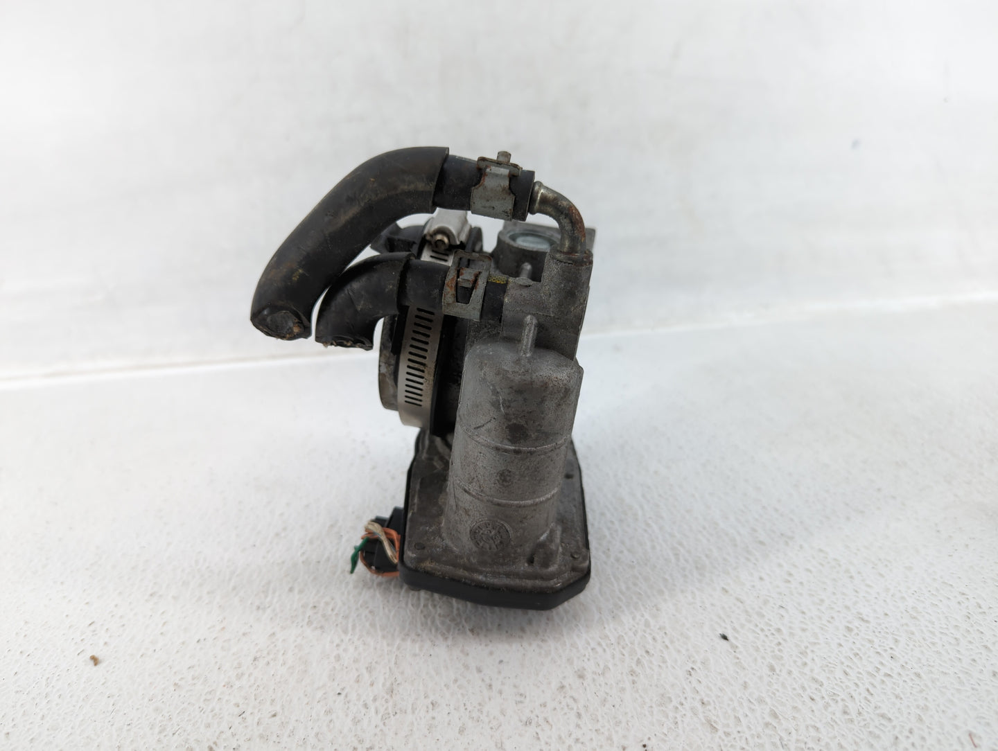 2011-2013 Infiniti M37 Throttle Body P/N:RME60-21 Fits Fits 2007 2008 2009 2010 2011 2012 2013 2014 2015 2016 2017 2018 2019