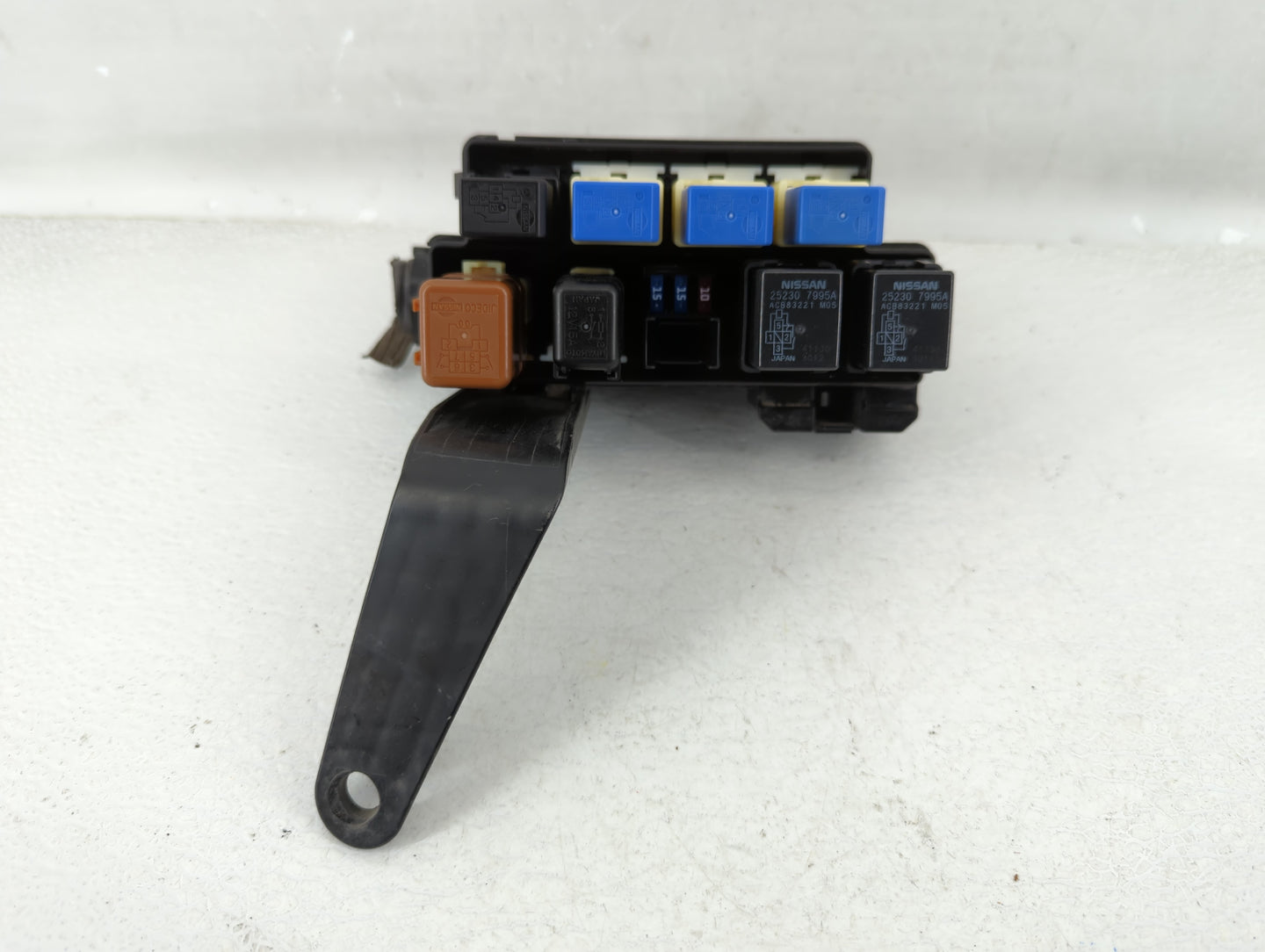 2011-2013 Infiniti M37 Fusebox Fuse Box Panel Relay Module P/N:1MA0A 284B71MF3B Fits Fits 2011 2012 2013 2014 2015 2016 2017
