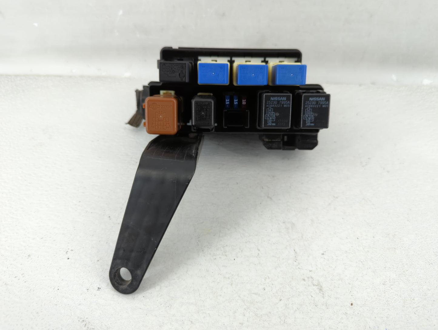 2011-2013 Infiniti M37 Fusebox Fuse Box Panel Relay Module P/N:1MA0A 284B71MF3B Fits Fits 2011 2012 2013 2014 2015 2016 2017