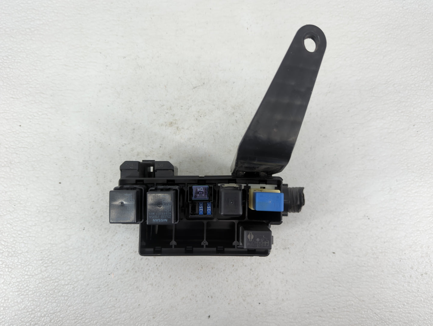 2011-2013 Infiniti M37 Fusebox Fuse Box Panel Relay Module Fits Fits 2011 2012 2013 2014 2015 2016 2017 2018 OEM Used Auto P