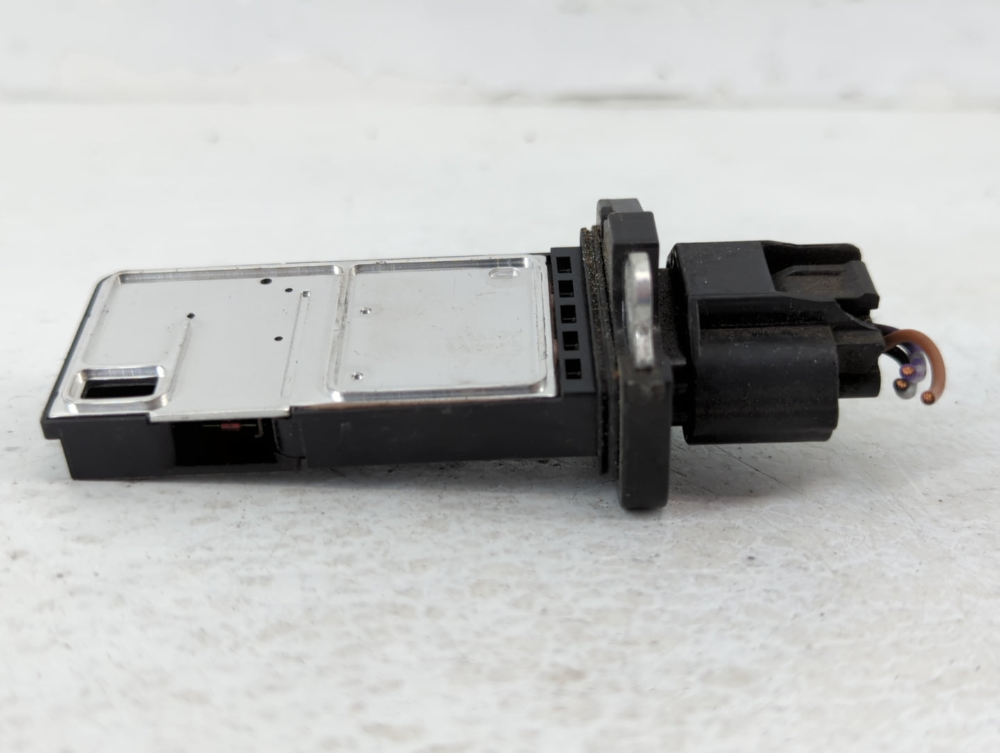 2011-2013 Infiniti M37 Mass Air Flow Meter Maf - Oemusedautoparts1.com