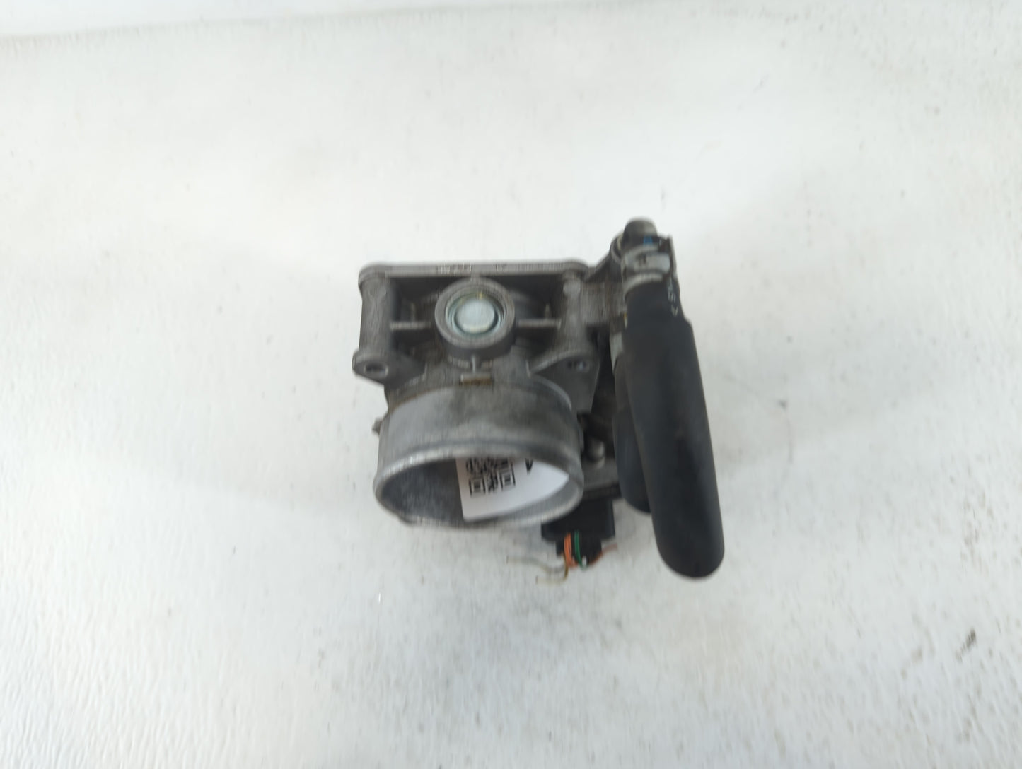 2011-2013 Infiniti M37 Throttle Body P/N:RME60-21 0625H Fits OEM Used Auto Parts - Oemusedautoparts1.com