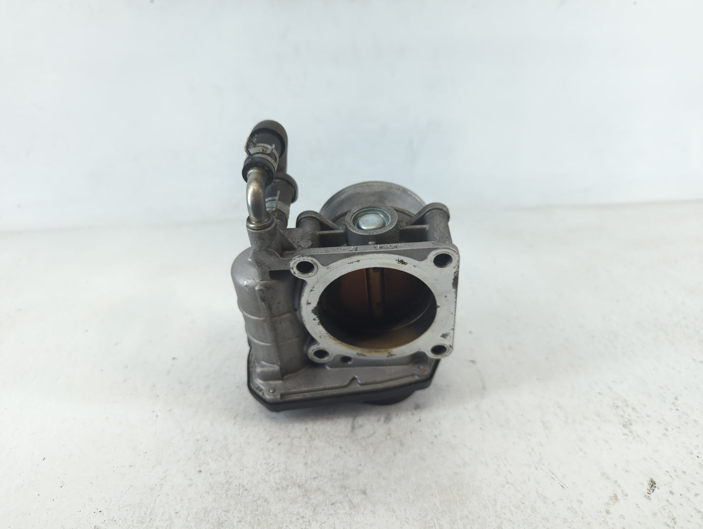 2011-2013 Infiniti M37 Throttle Body P/N:RME60-21 0625H Fits OEM Used Auto Parts - Oemusedautoparts1.com