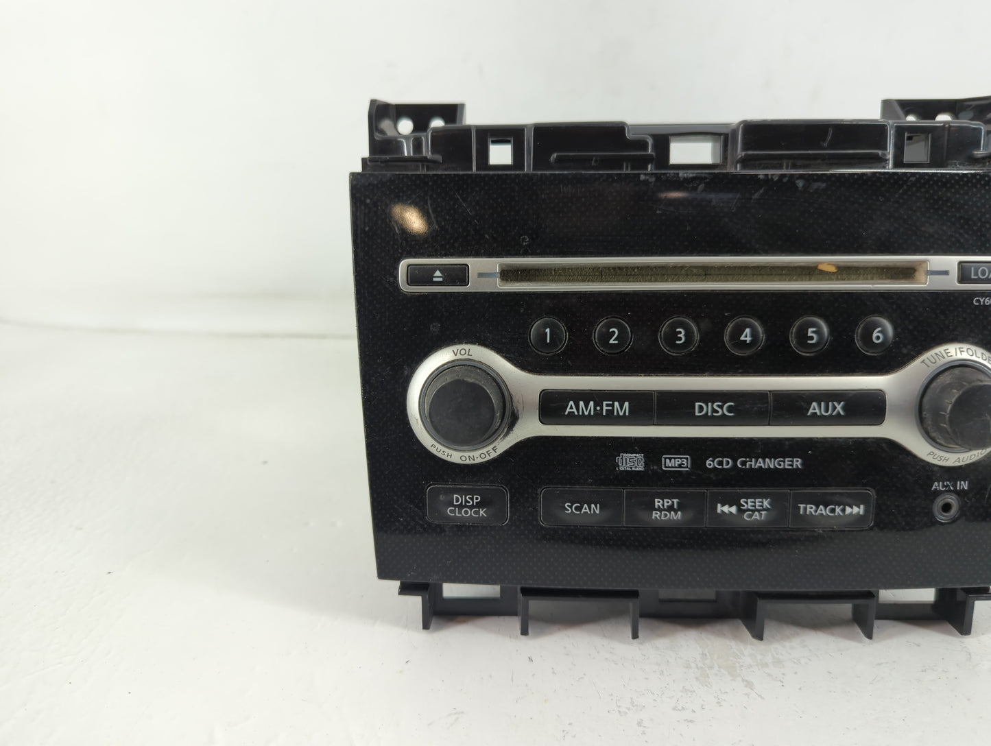 2011-2011 Infiniti M37 Am Fm Cd Player Radio Receiver - Oemusedautoparts1.com