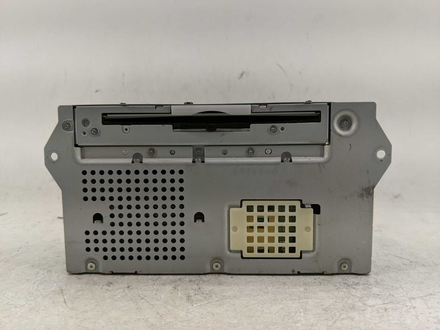 2011-2012 Infiniti M56 Radio AM FM Cd Player Receiver Replacement P/N:25915 ZX74C Fits Fits 2011 2012 OEM Used Auto Parts - 