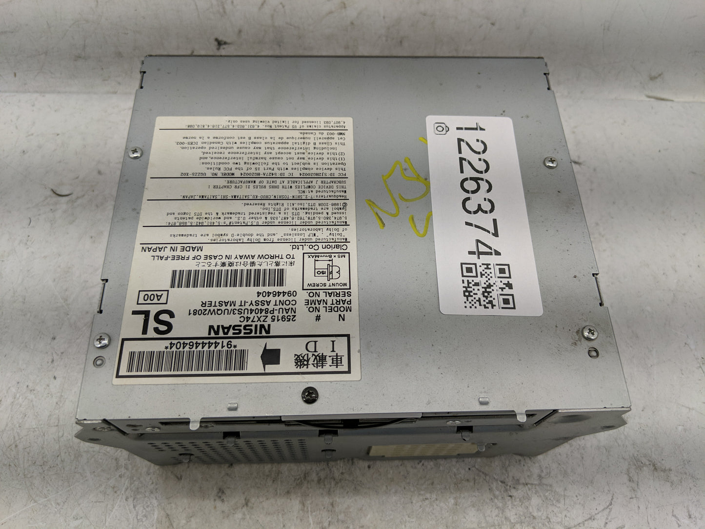 2011-2012 Infiniti M56 Radio AM FM Cd Player Receiver Replacement P/N:25915 ZX74C Fits Fits 2011 2012 OEM Used Auto Parts - 