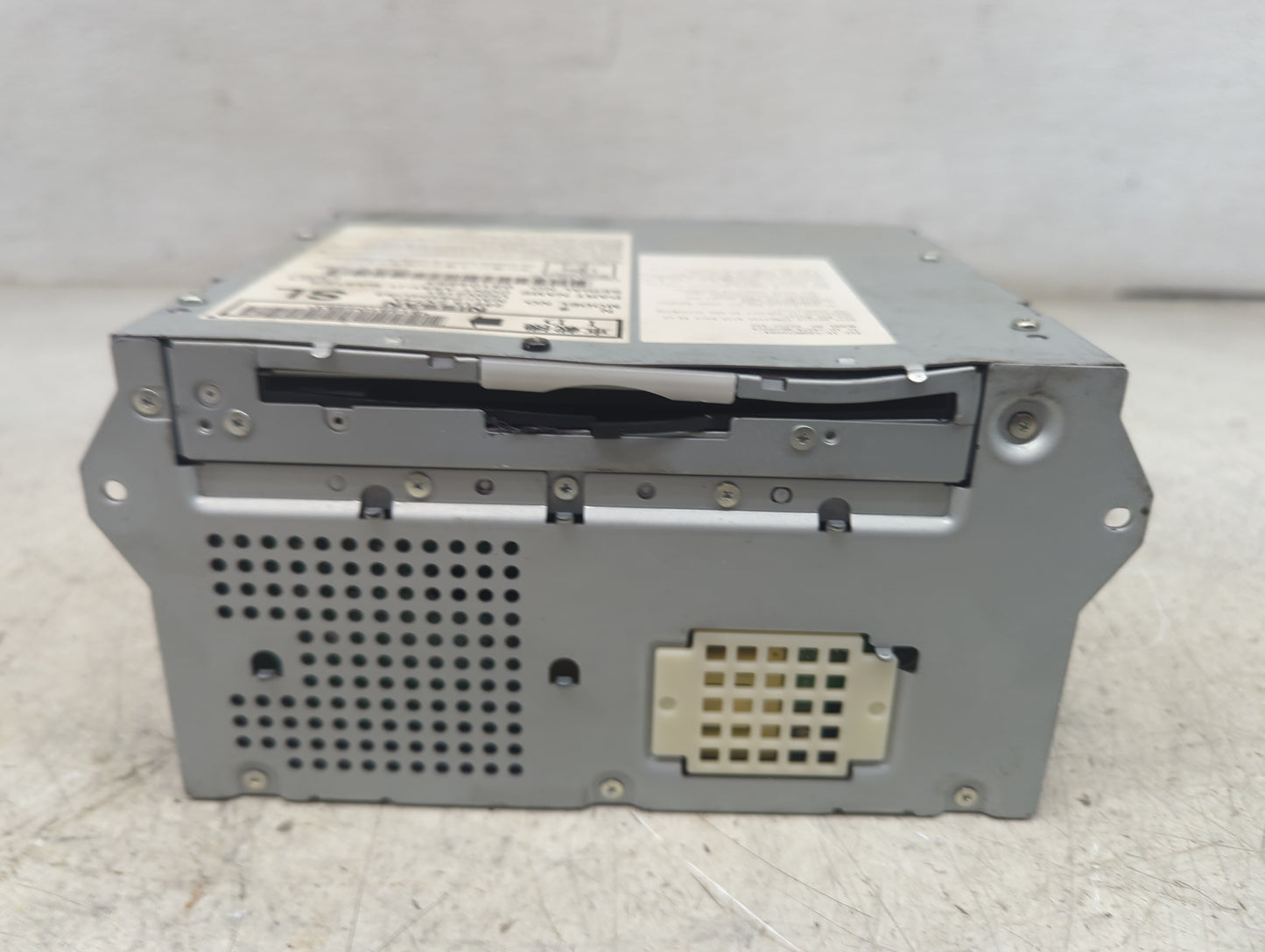 2011 Infiniti M56 Radio AM FM Cd Player Receiver Replacement P/N:NAU-P8404US5 UQW2191, 25915 ZX74A Fits Fits 2010 OEM Used A