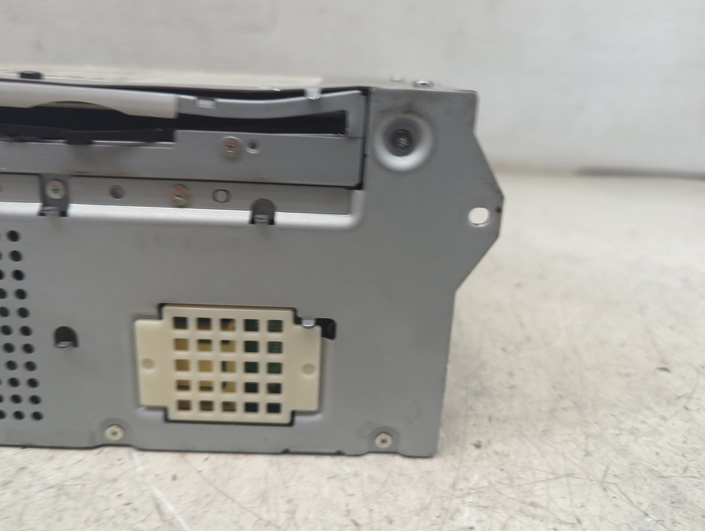 2011 Infiniti M56 Radio AM FM Cd Player Receiver Replacement P/N:NAU-P8404US5 UQW2191, 25915 ZX74A Fits Fits 2010 OEM Used A