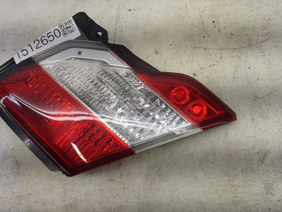 2011-2013 Infiniti M56 Passenger Right Side Deck Lid Mounted Tail Light - Oemusedautoparts1.com