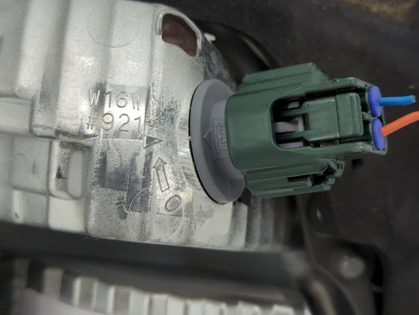 2011-2013 Infiniti M56 Tail Light Assembly Passenger Right OEM Fits Fits 2011 2012 2013 2014 OEM Used Auto Parts - Oemusedau