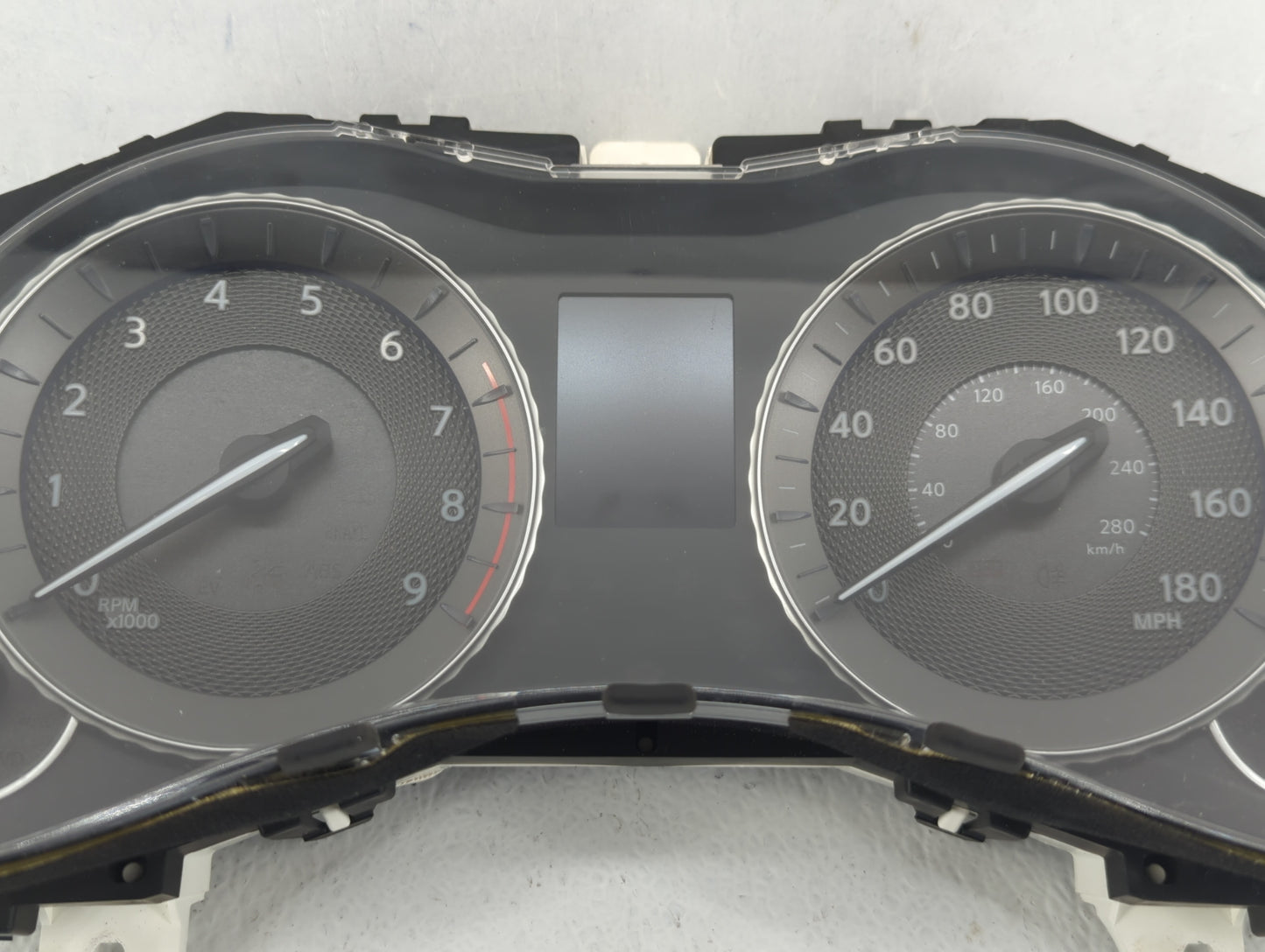 2011-2013 Infiniti M56 Instrument Cluster Speedometer Gauges P/N:1MA0C Fits Fits 2011 2012 2013 OEM Used Auto Parts - Oemuse