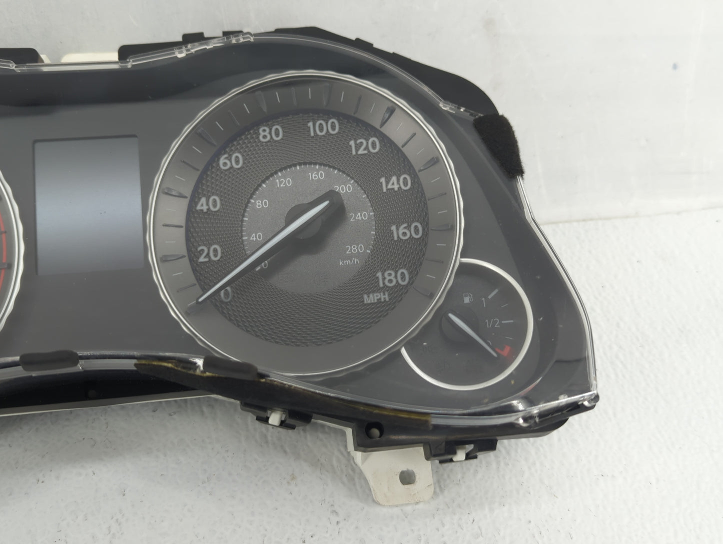 2011-2013 Infiniti M56 Instrument Cluster Speedometer Gauges P/N:1MA0C Fits Fits 2011 2012 2013 OEM Used Auto Parts - Oemuse