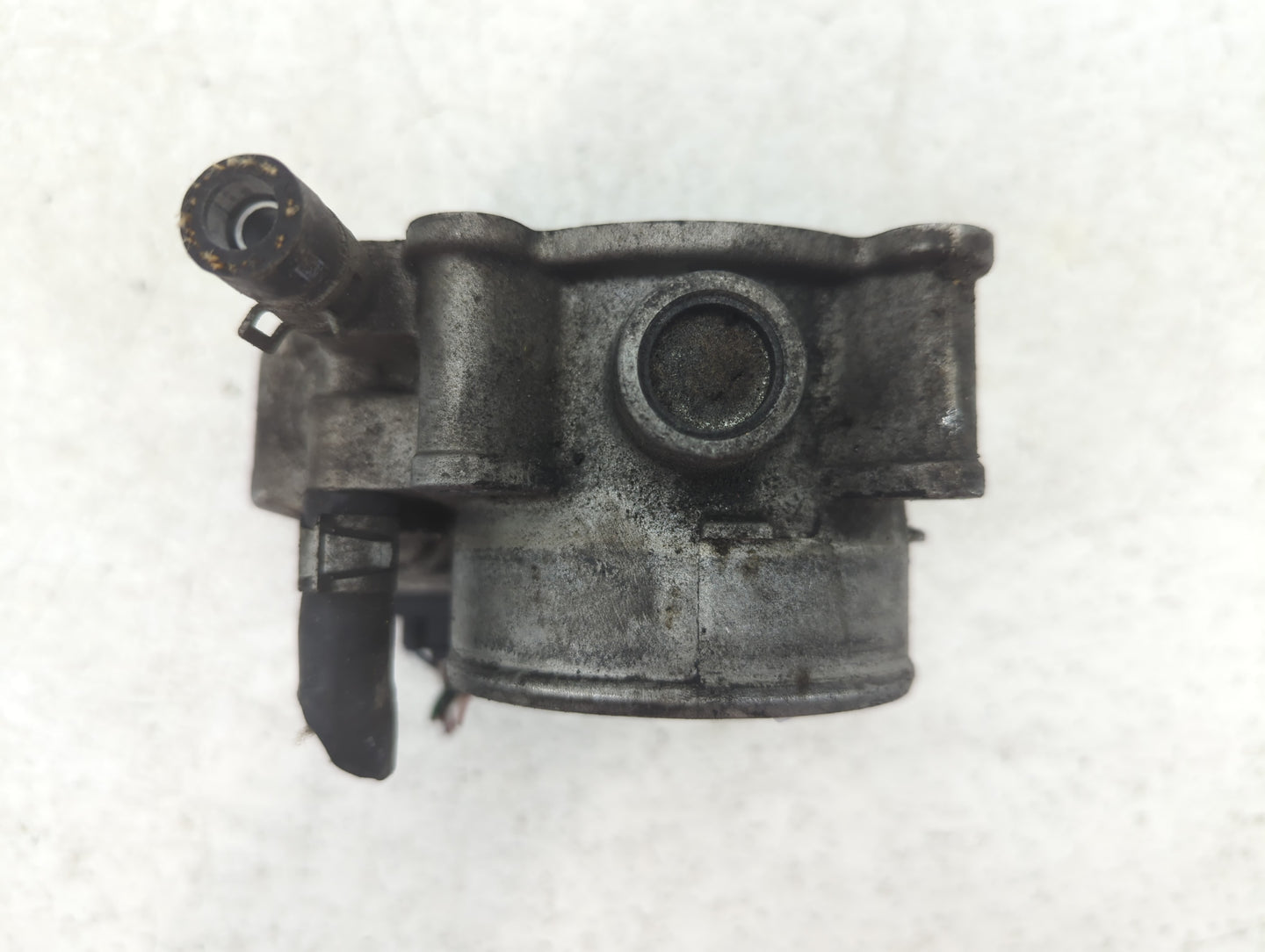 2011-2013 Infiniti M56 Throttle Body P/N:1CA70-01 A Fits Fits 2009 2010 2011 2012 2013 2014 2015 2016 2017 2018 2019 OEM Use