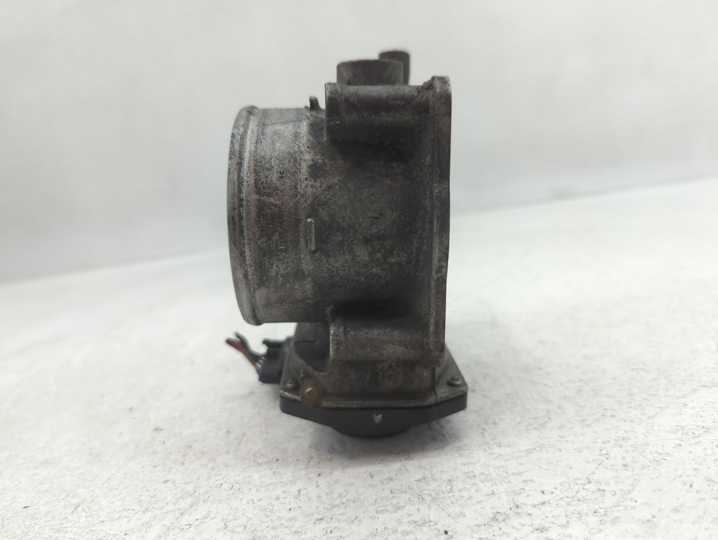 2011-2013 Infiniti M56 Throttle Body P/N:1CA70-01 A Fits Fits 2009 2010 2011 2012 2013 2014 2015 2016 2017 2018 2019 OEM Use