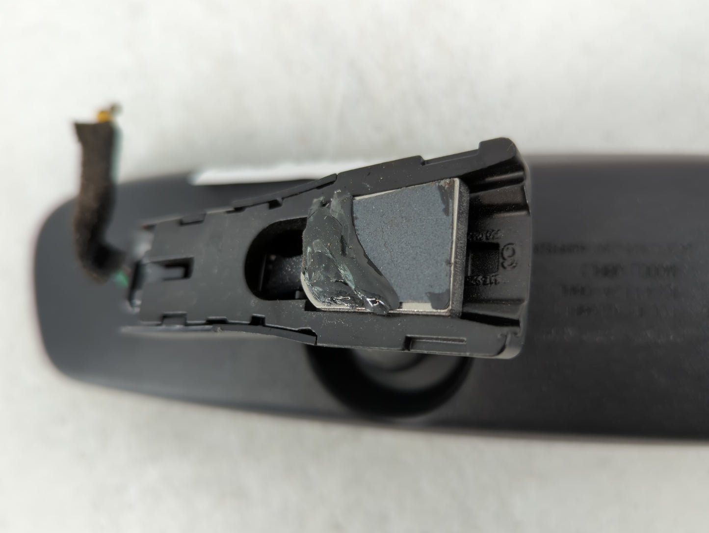 2011-2013 Infiniti M56 Interior Rear View Mirror Replacement OEM P/N:E11026006 Fits OEM Used Auto Parts - Oemusedautoparts1.