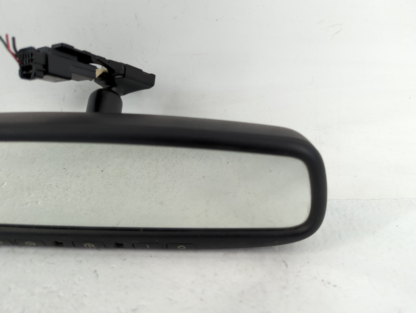 2011-2013 Infiniti M56 Interior Rear View Mirror Replacement OEM P/N:E11026006 Fits OEM Used Auto Parts - Oemusedautoparts1.