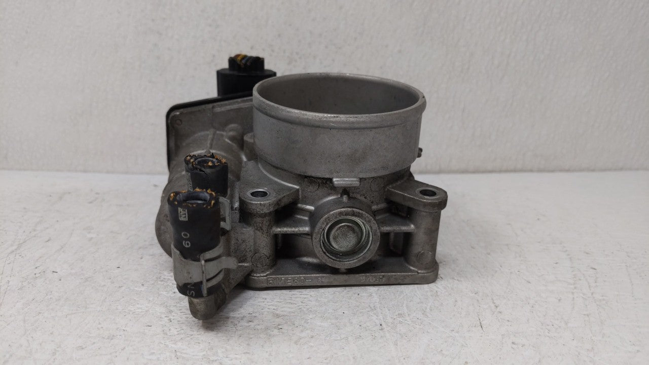 2014-2018 Infiniti Q50 Throttle Body P/N:526-01 RME75 Fits OEM Used Auto Parts - Oemusedautoparts1.com