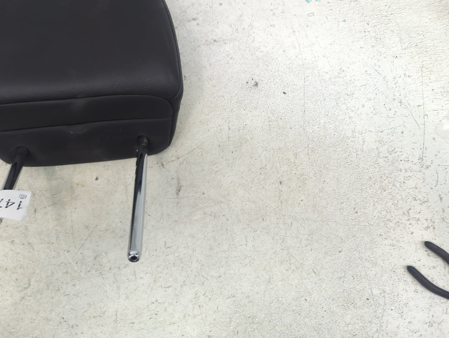 2011 Infiniti Qx50 Headrest Head Rest Front Driver Passenger Seat Fits OEM Used Auto Parts - Oemusedautoparts1.com