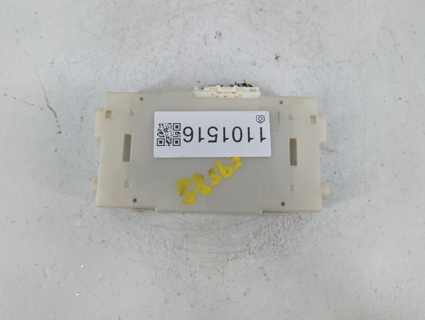 2011-2012 Infiniti Qx56 Temperature Control Module 27760 1la0a - Oemusedautoparts1.com