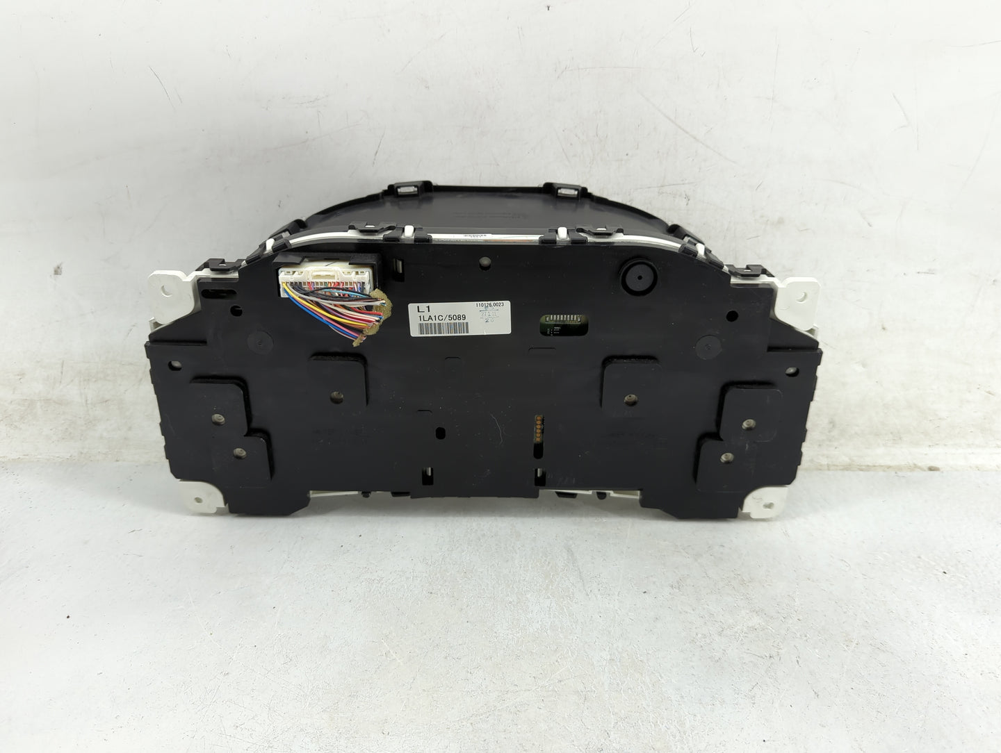 2011-2012 Infiniti Qx56 Instrument Cluster Speedometer Gauges Miles:165K Fits Fits 2011 2012 OEM Used Auto Parts - Oemusedau
