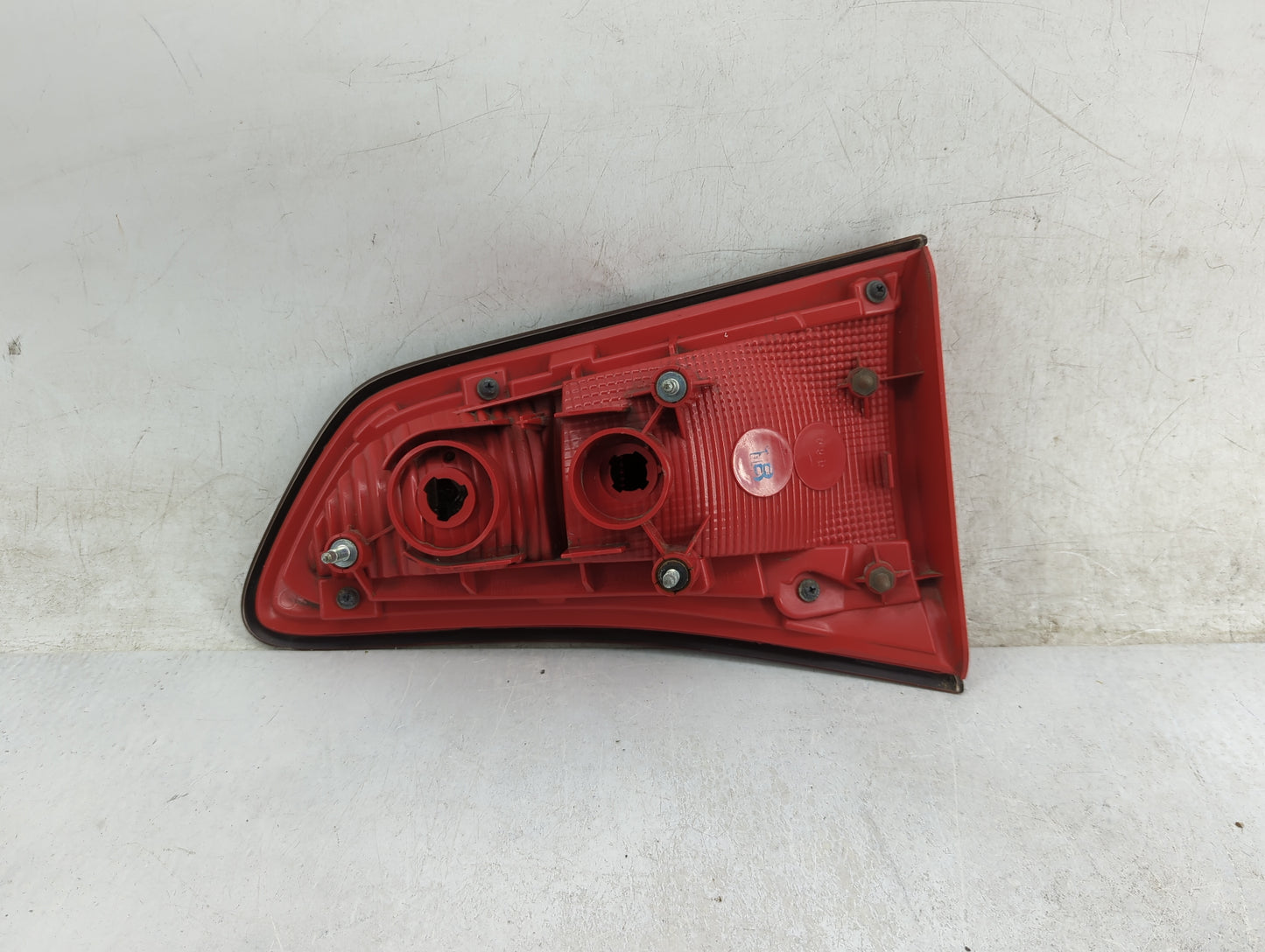 2011-2013 Infiniti Qx56 Driver Left Side Deck Lid Mounted Tail Light - Oemusedautoparts1.com
