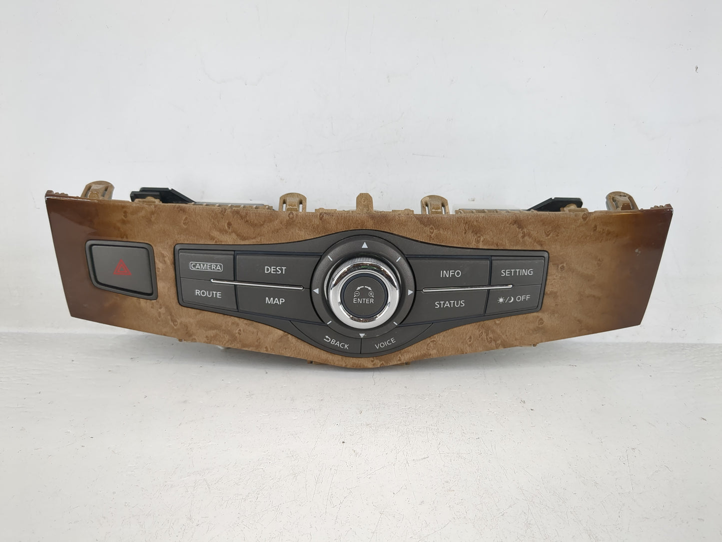 2011 Infiniti Qx56 Radio Control Panel - Oemusedautoparts1.com