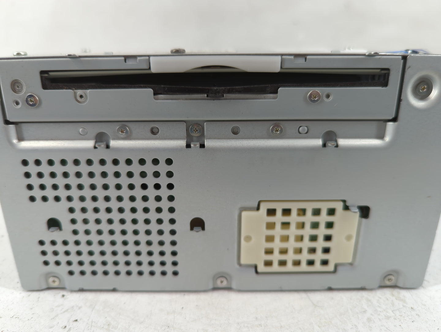 2011 Infiniti Qx56 Radio AM FM Cd Player Receiver Replacement P/N:25915 1MA4B Fits Fits 2012 OEM Used Auto Parts - Oemusedau