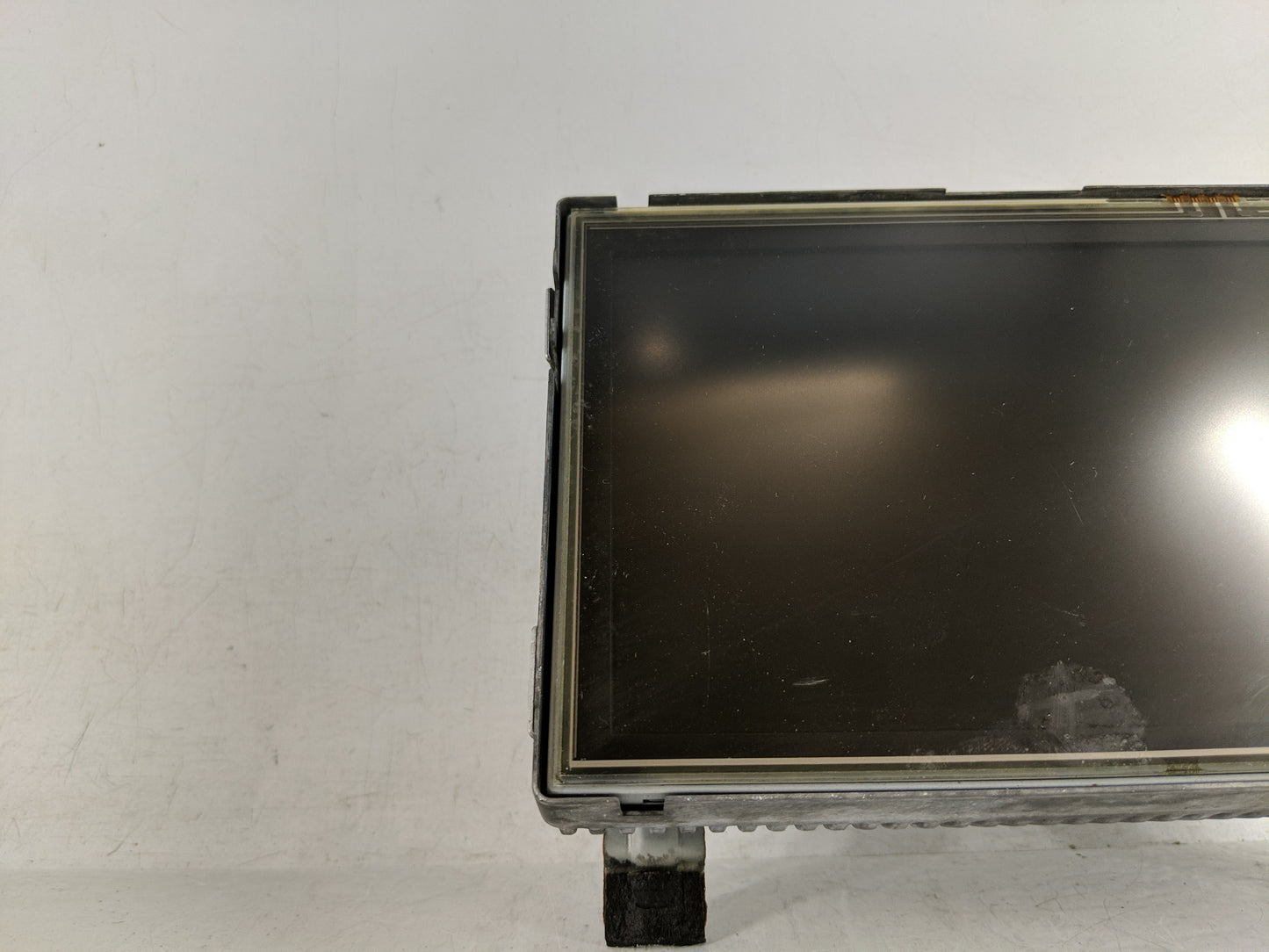2011-2013 Infiniti Qx56 Information Display Screen - Oemusedautoparts1.com