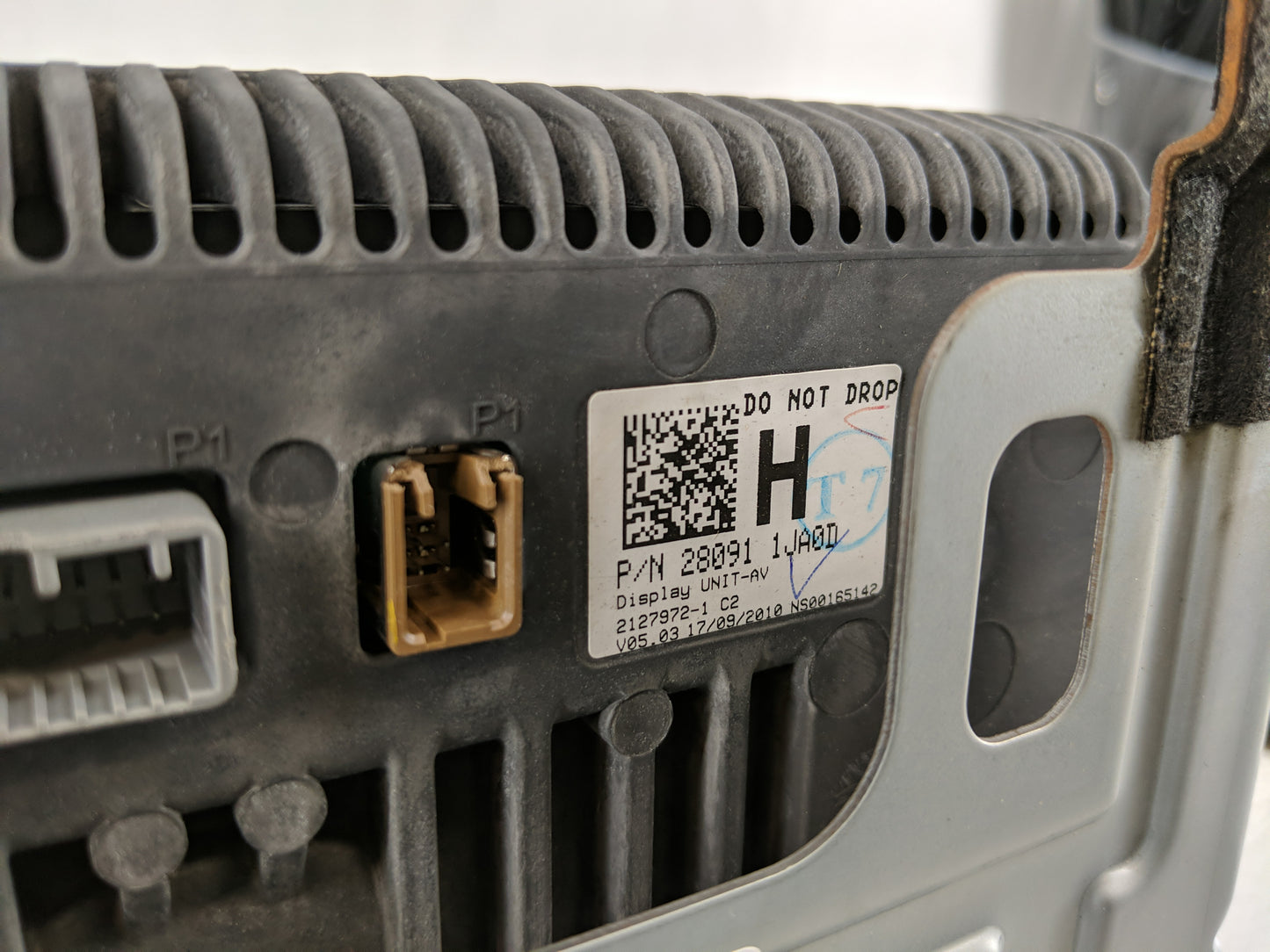 2011 Infiniti Qx56 Radio AM FM Cd Player Receiver Replacement P/N:28091 1JA0D Fits OEM Used Auto Parts - Oemusedautoparts1.c