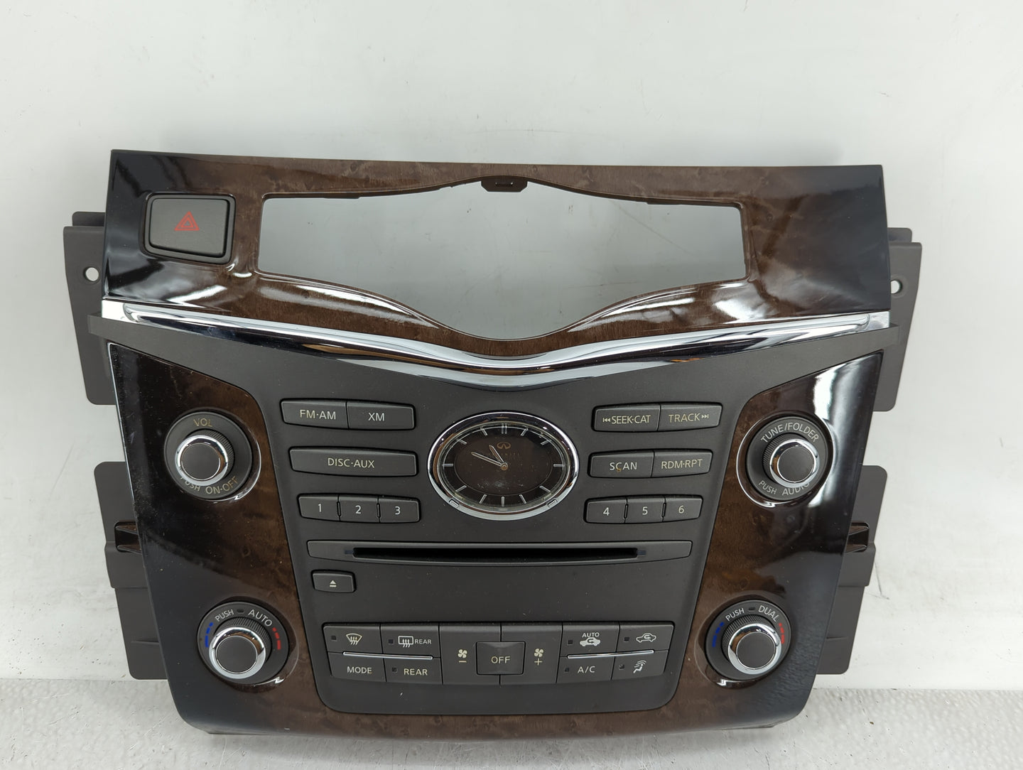 2011-2013 Infiniti Qx56 Radio Control Panel - Oemusedautoparts1.com