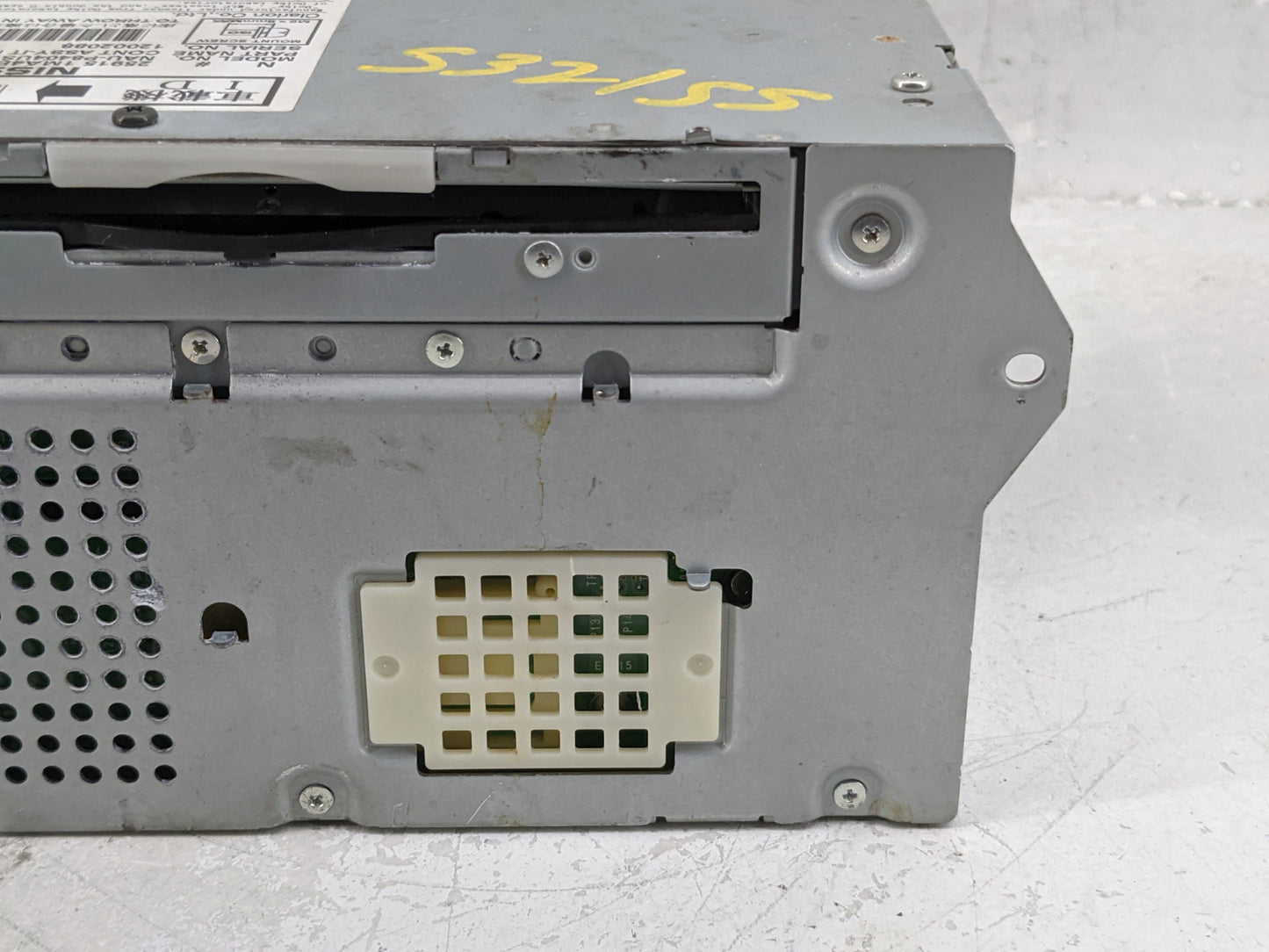 2011 Infiniti Qx56 Radio AM FM Cd Player Receiver Replacement P/N:25915 1MA4B Fits Fits 2012 OEM Used Auto Parts - Oemusedau
