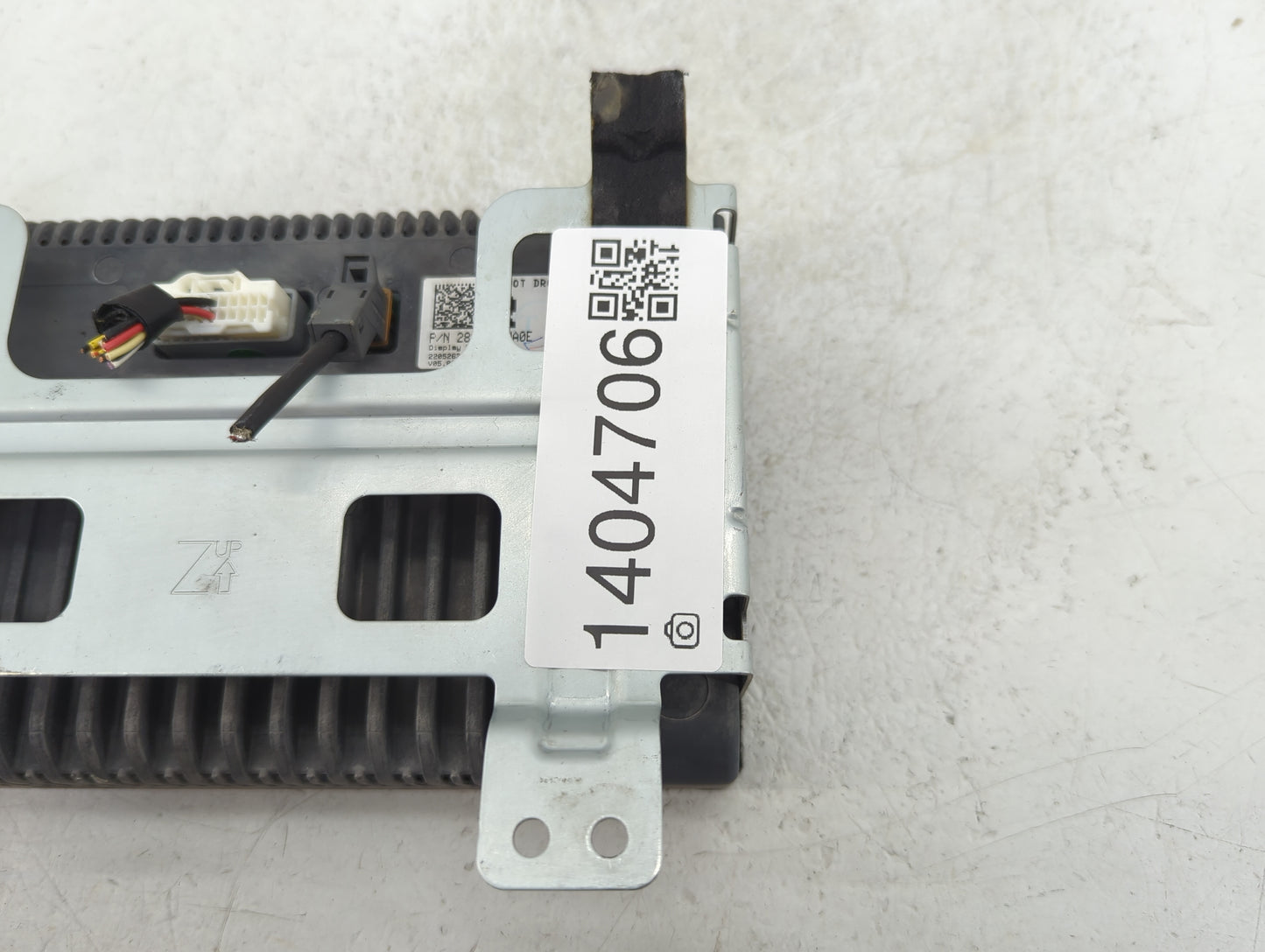 2011-2013 Infiniti Qx56 Information Display Screen - Oemusedautoparts1.com