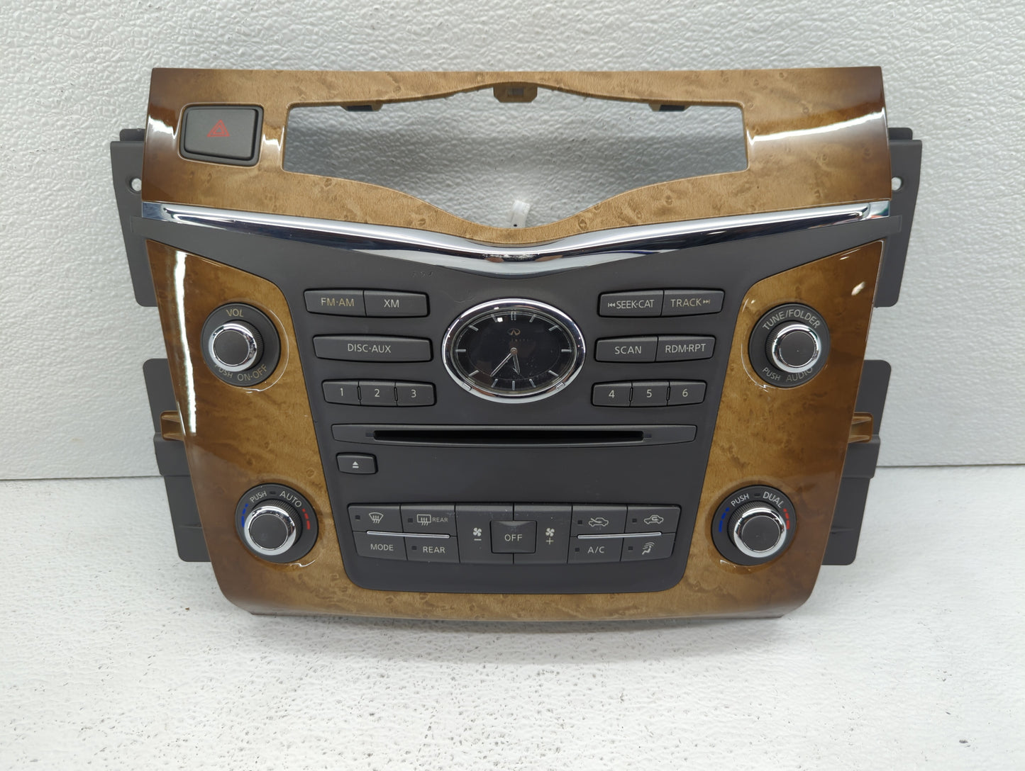 2011-2013 Infiniti Qx56 Radio Control Panel - Oemusedautoparts1.com