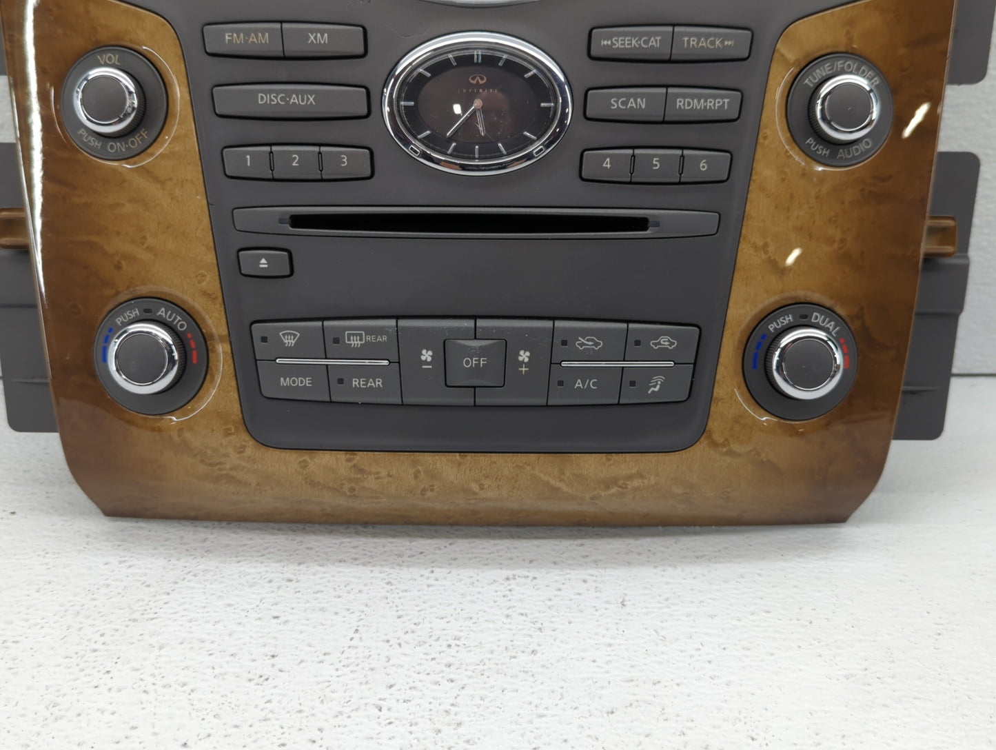 2011-2013 Infiniti Qx56 Radio Control Panel - Oemusedautoparts1.com