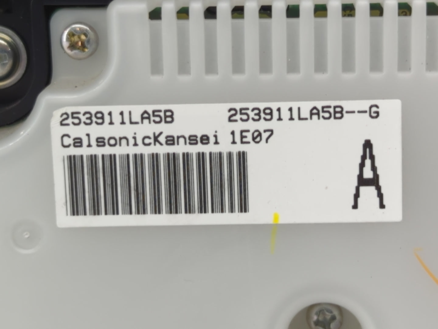 2011-2013 Infiniti Qx56 Radio Control Panel - Oemusedautoparts1.com