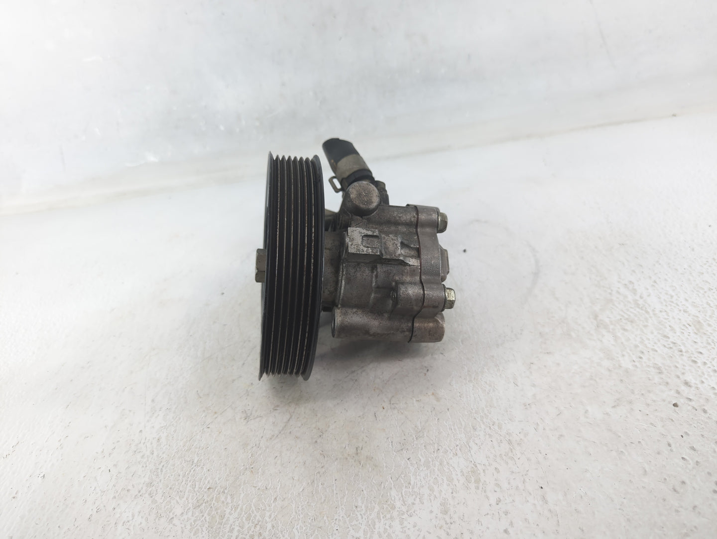2011-2013 Infiniti Qx56 Power Steering Column Pump Oem - Oemusedautoparts1.com