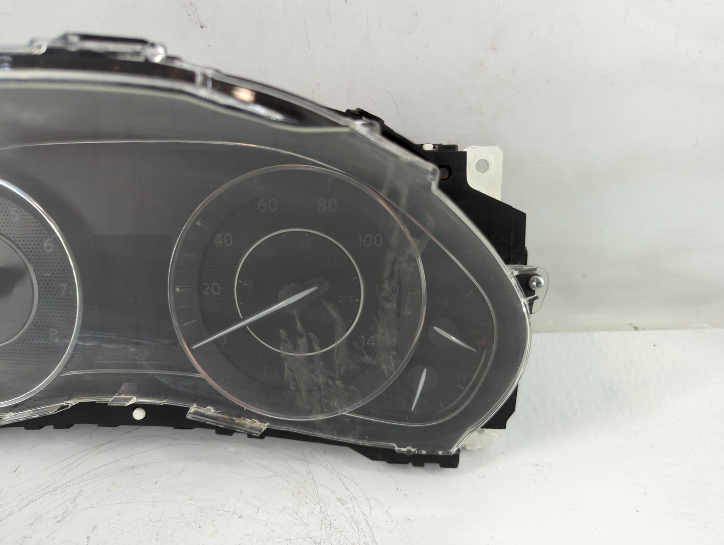 2011 Infiniti Qx56 Instrument Cluster Speedometer Gauges P/N:190222 0137 6JC5A/G2HJ Fits OEM Used Auto Parts - Oemusedautopa
