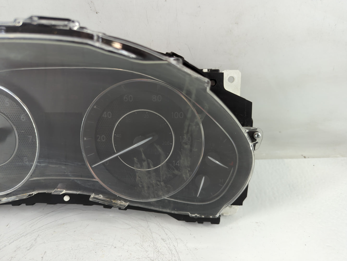 2011 Infiniti Qx56 Instrument Cluster Speedometer Gauges P/N:190222 0137 6JC5A/G2HJ Fits OEM Used Auto Parts - Oemusedautopa
