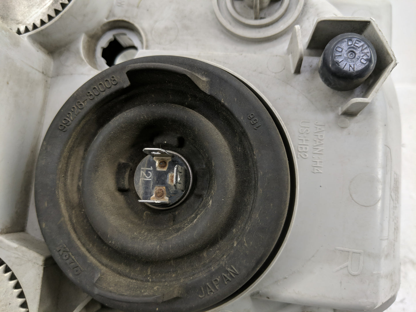 2011 Isuzu Nqr Passenger Right Oem Head Light Headlight Lamp - Oemusedautoparts1.com