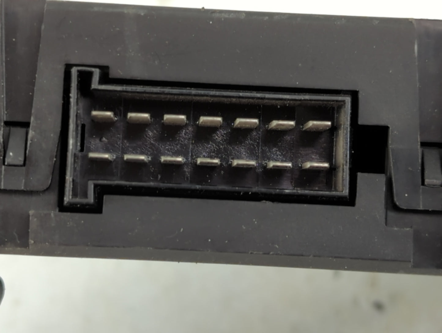 2009-2015 Jaguar Xf Chassis Control Module Ccm Bcm Body Control - Oemusedautoparts1.com