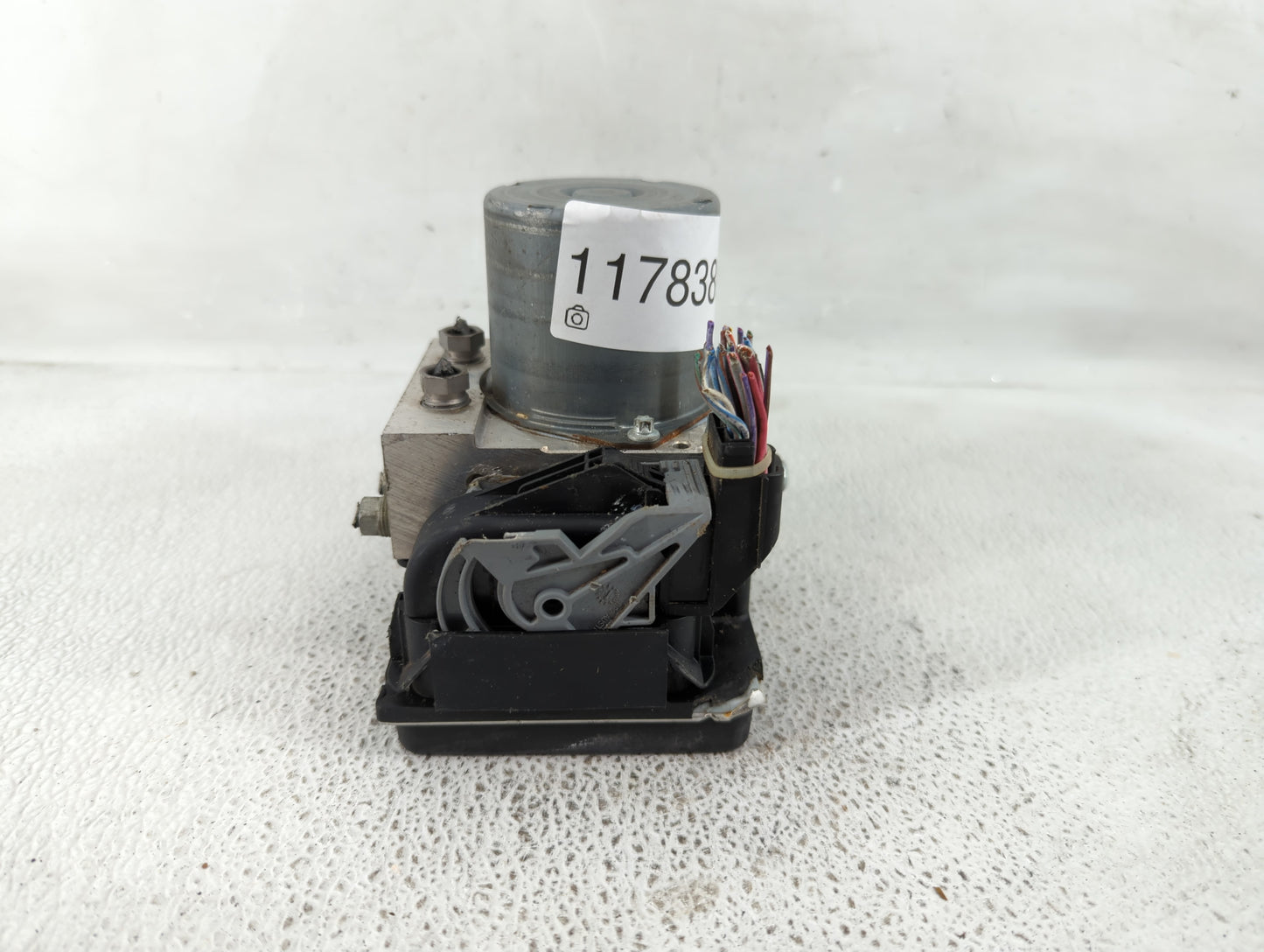 2011 Jaguar Xf ABS Pump Control Module Replacement P/N:AX23-2C405-AC Fits OEM Used Auto Parts - Oemusedautoparts1.com