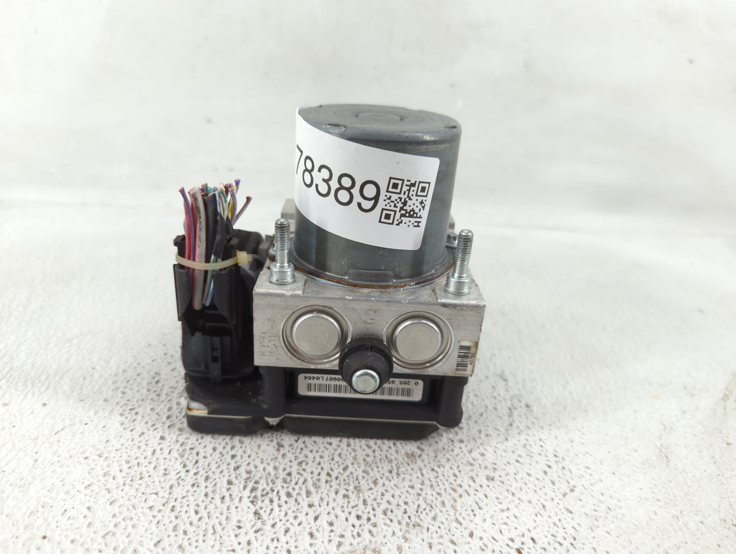 2011 Jaguar Xf ABS Pump Control Module Replacement P/N:AX23-2C405-AC Fits OEM Used Auto Parts - Oemusedautoparts1.com