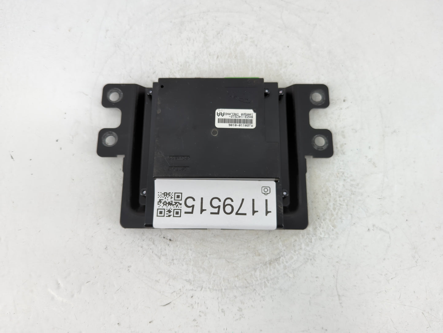 2009-2011 Jaguar Xf Radio AM FM Cd Player Receiver Replacement P/N:8X23-14C512 Fits Fits 2009 2010 2011 OEM Used Auto Parts 